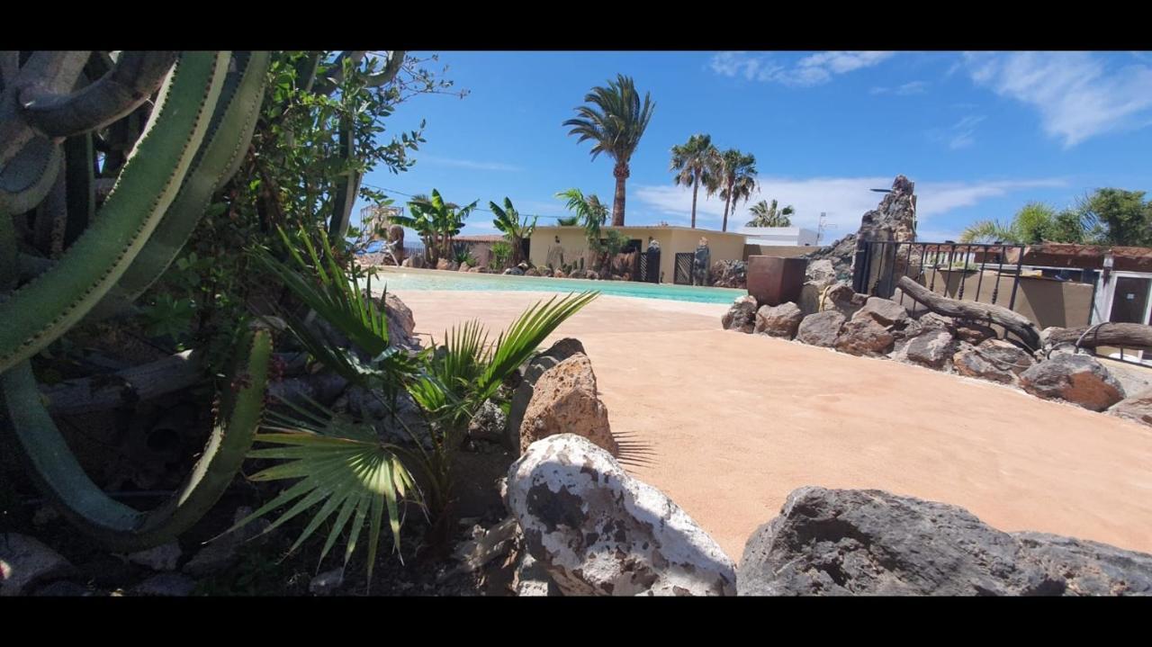 Vil·la Paraiso *